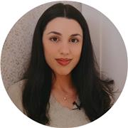 Soy cercana, metódica y paciente. Imparto clases de catalán, español, inglés, repaso de humanidades, lengua y literatura a estudia